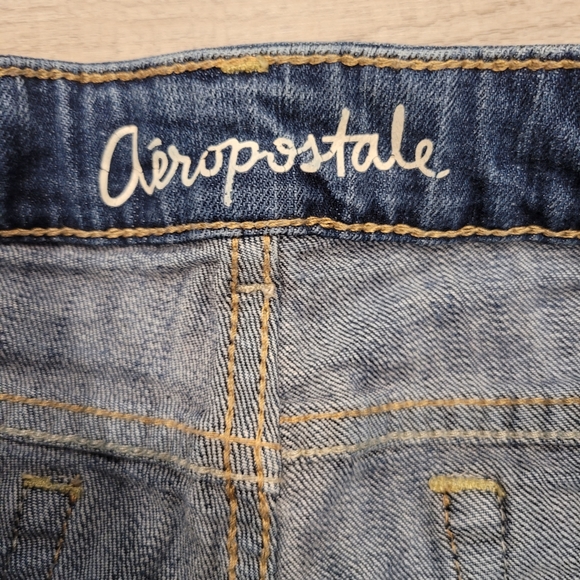 Aeropostale Bermuda Shorts 2 - Picture 3 of 6